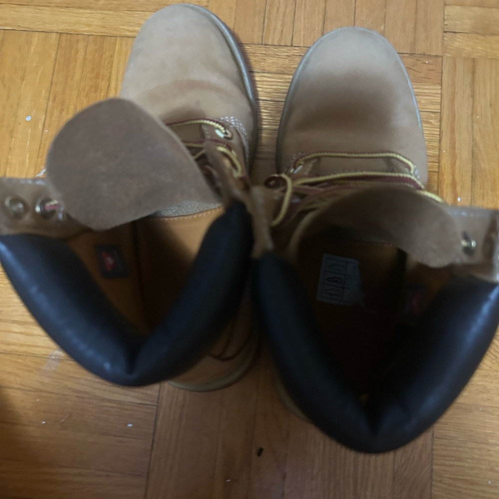 Timberland Premium 6-Inch Boots – Wheat Nubuck – Women’s/Youth Size
